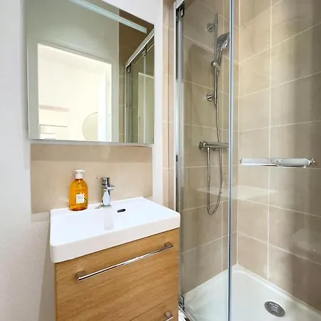 דירה Mezzanine Cosy 4p Champs Elysees *